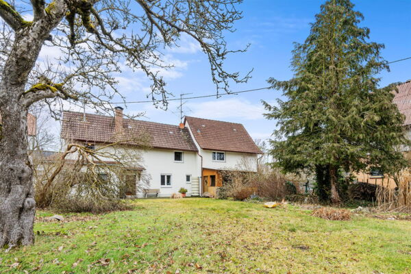 360° I Sofort verfügbar: Einfamilienhaus mit tollem Grundstück in Ostrach-Wangen