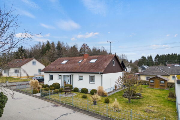 360° I Sofort bezugsfrei! Charmantes Einfamilienhaus mit großem Grundstück in Sigmaringendorf