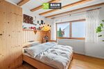 Schlafzimmer OG