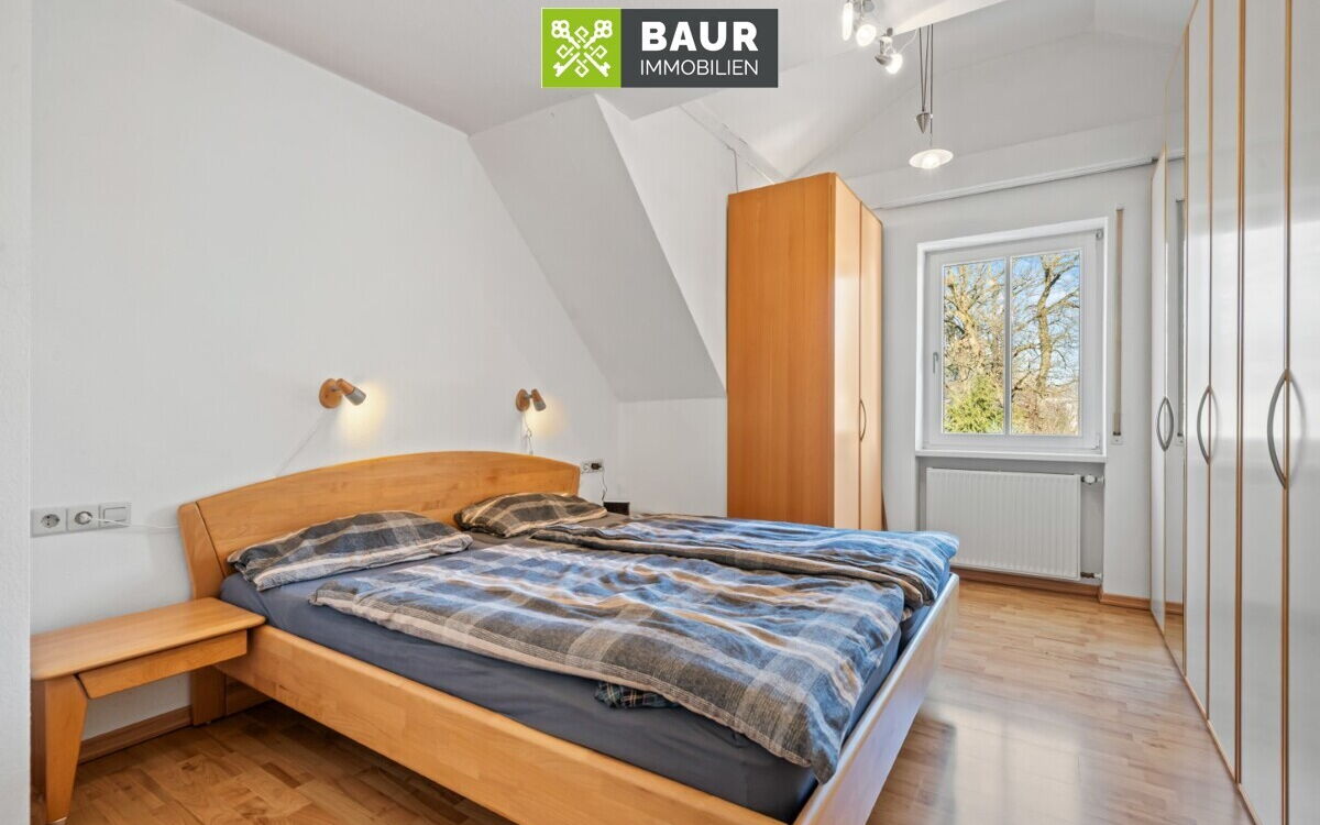Schlafzimmer DG 