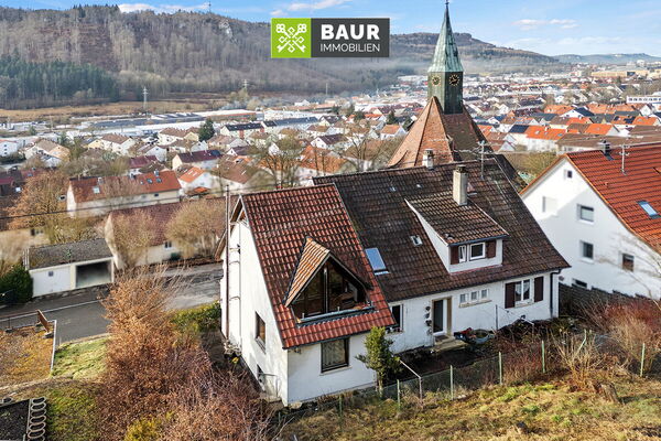360° | Zweifamilienhaus in Aussichtslage von Albstadt zum Wachküssen