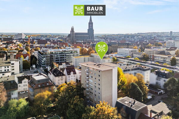 Erbbaurecht: Sonniger Balkon mit Postkartenblick auf das Ulmer Münster! Erbbaurecht: Sonniger Balkon mit Postkartenblick auf das Ulmer Münster!