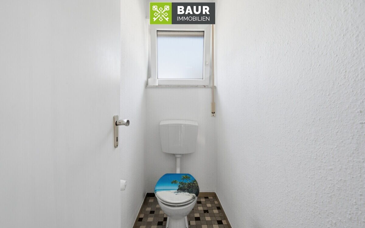 EG WC