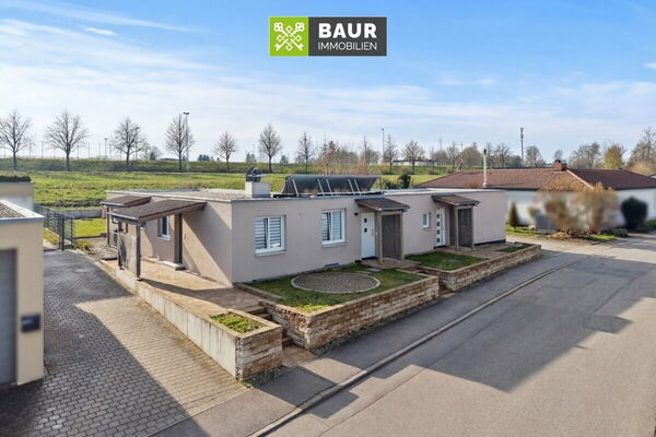 360°| Sonniges Südgrundstück – Bungalow mit flexibler Nutzung in hervorragender Wohnlage von Ehingen