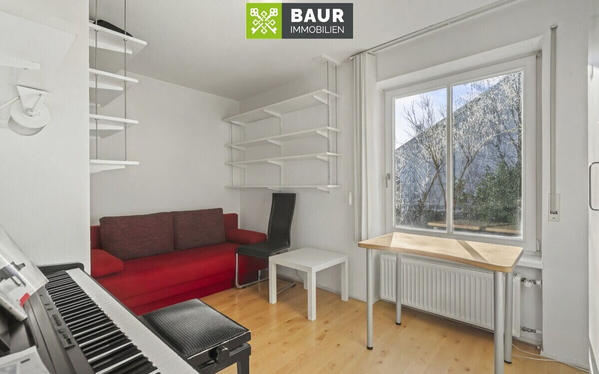 Büro EG