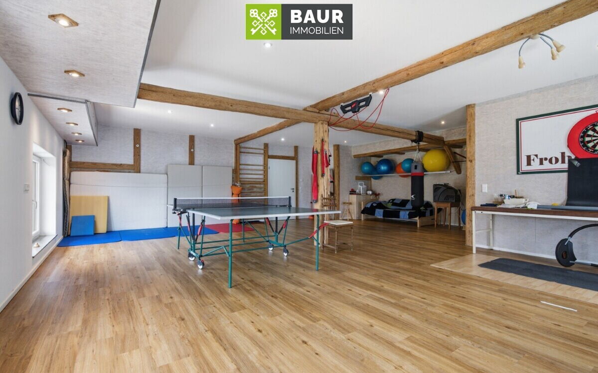 OG Raum