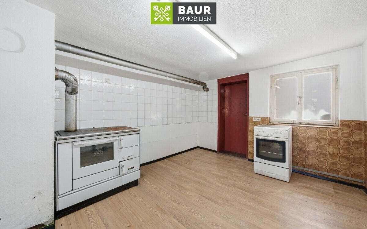 1. OG Küche Altbau