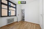 Büro 1