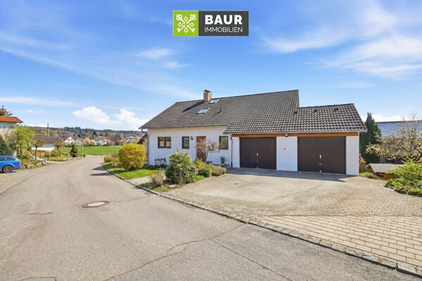 360° | Geräumiges Einfamilienhaus mit Einliegerwohnung in ruhiger Lage von Unterankenreute