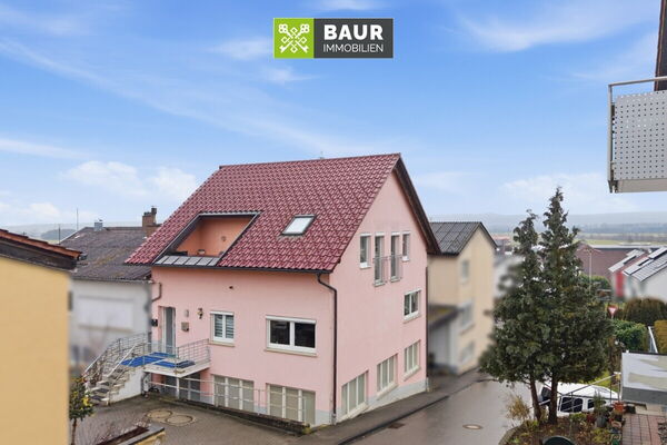 360° | Gepflegte Doppelhaushälfte mit Dachloggia und Stellplatz in Baindt