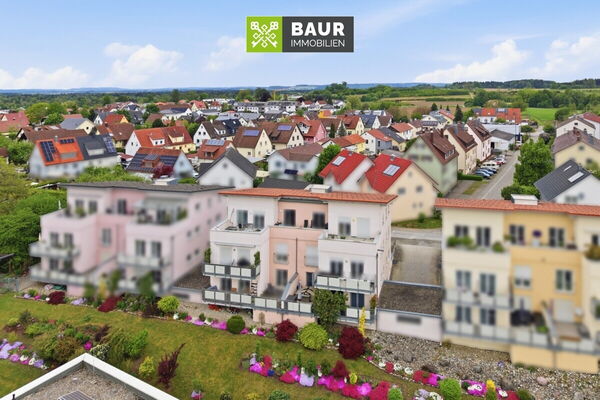 Bad Waldsee – Solide vermietete, aufzugsversorgte 3-Zi.-Wohnung mit TG- plus Pkw-Stellplatz