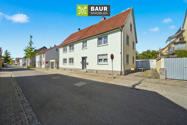 Sofort bezugsfrei in Bad Saulgau! Charmante Doppelhaushälfte mit Potenzial