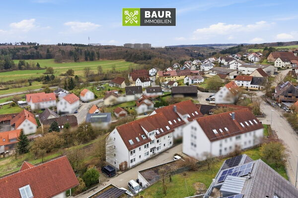 360° | SOFORT FREI!
Ruhige Lage in Ulm Mähringen: Gartenwohnung mit Terrasse