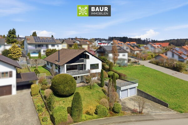 360° | Exklusive und gepflegte Familienvilla in Höhenlage von Baindt – sofort bezugsfrei